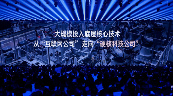 本文将讲述：首部国内重工业制作的侏罗纪科幻动作电影《恐龙人》